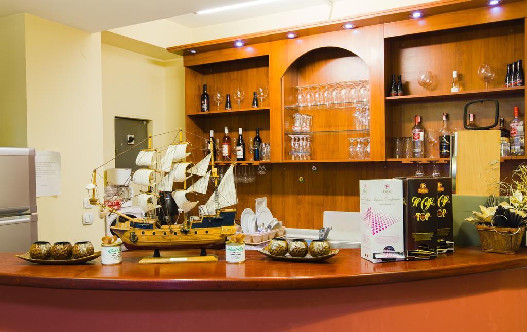 Hotel Residence Inn Skopje Esterno foto